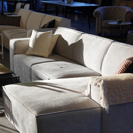Sofa til salg hos Refurnd lagersalg Silkeborg - Køb dine møbler her