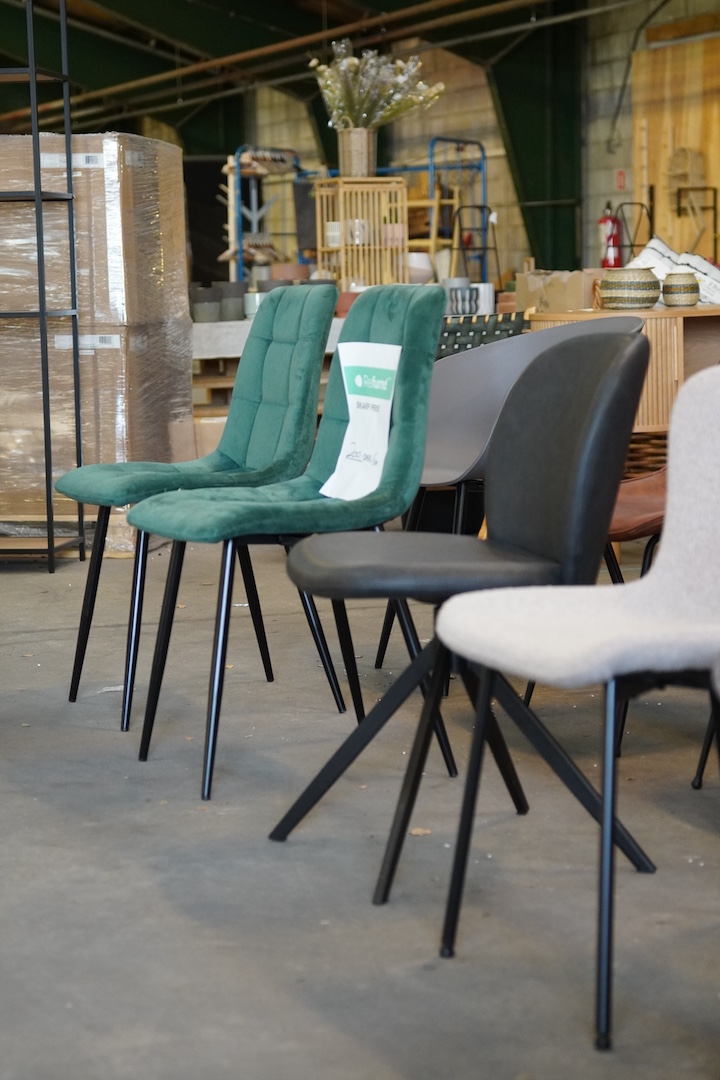 Spisebordsstole til salg hos Refurnd møbel outlet silkeborg